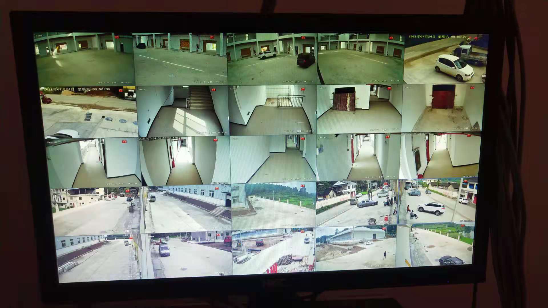 25个摄像头报价3万块被拒绝，结果用户网购回来叫我400元一天安装