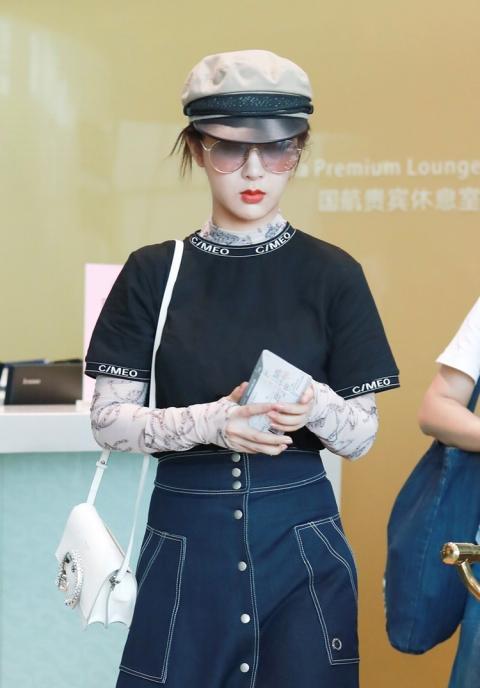 杨紫最新造型同款穿搭,杨紫最近的穿搭还真是进步神速