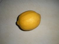 柠檬枸杞煮水的做法和功效,柠檬泡枸杞如何制作