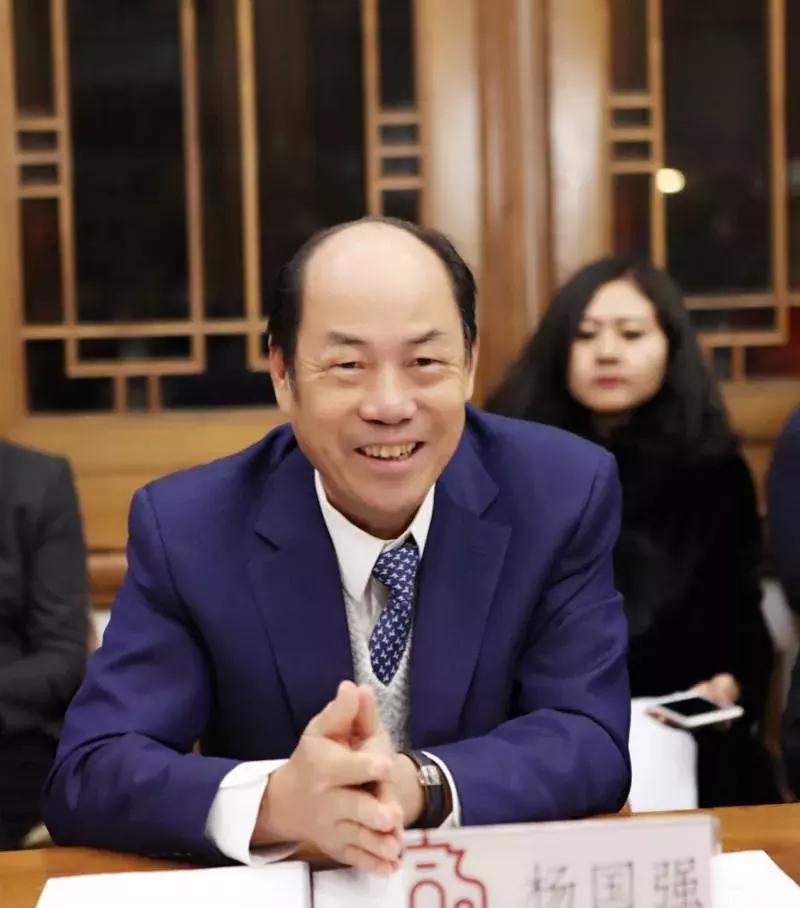 大佬们都是开始养猪了吗,各界大佬纷纷入局养猪