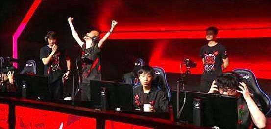 网瘾少年被强制送去戒网瘾游戏,戒网瘾游戏真实事件