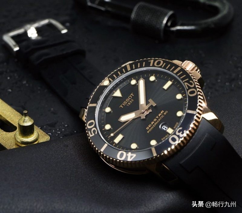 天梭海星潜水1000是自动上弦吗,新款天梭海星2000黑金