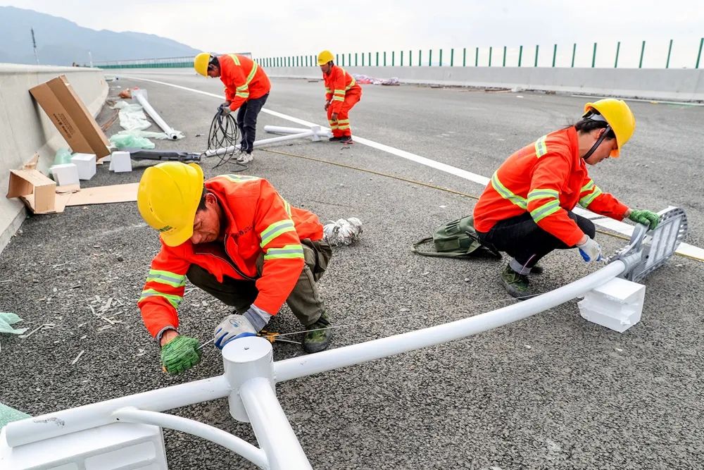 冲！市区连接线“最后一战”