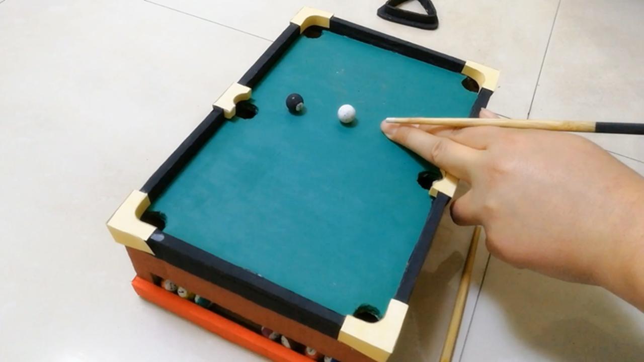 儿童手工制作台球杆,用纸板做一个台球