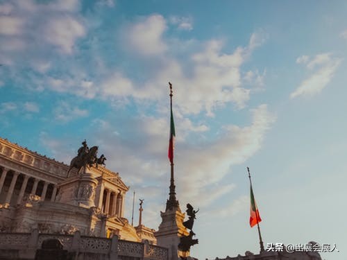 他说今年国庆节去阿根廷，足球美女美景美不胜收_出展海外