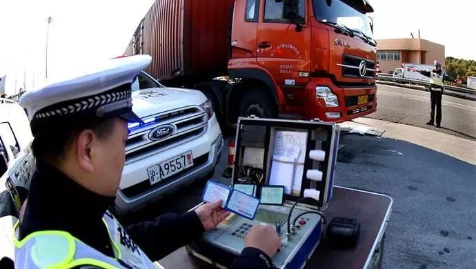 上海超载中环处理结果,上海中环超载事件