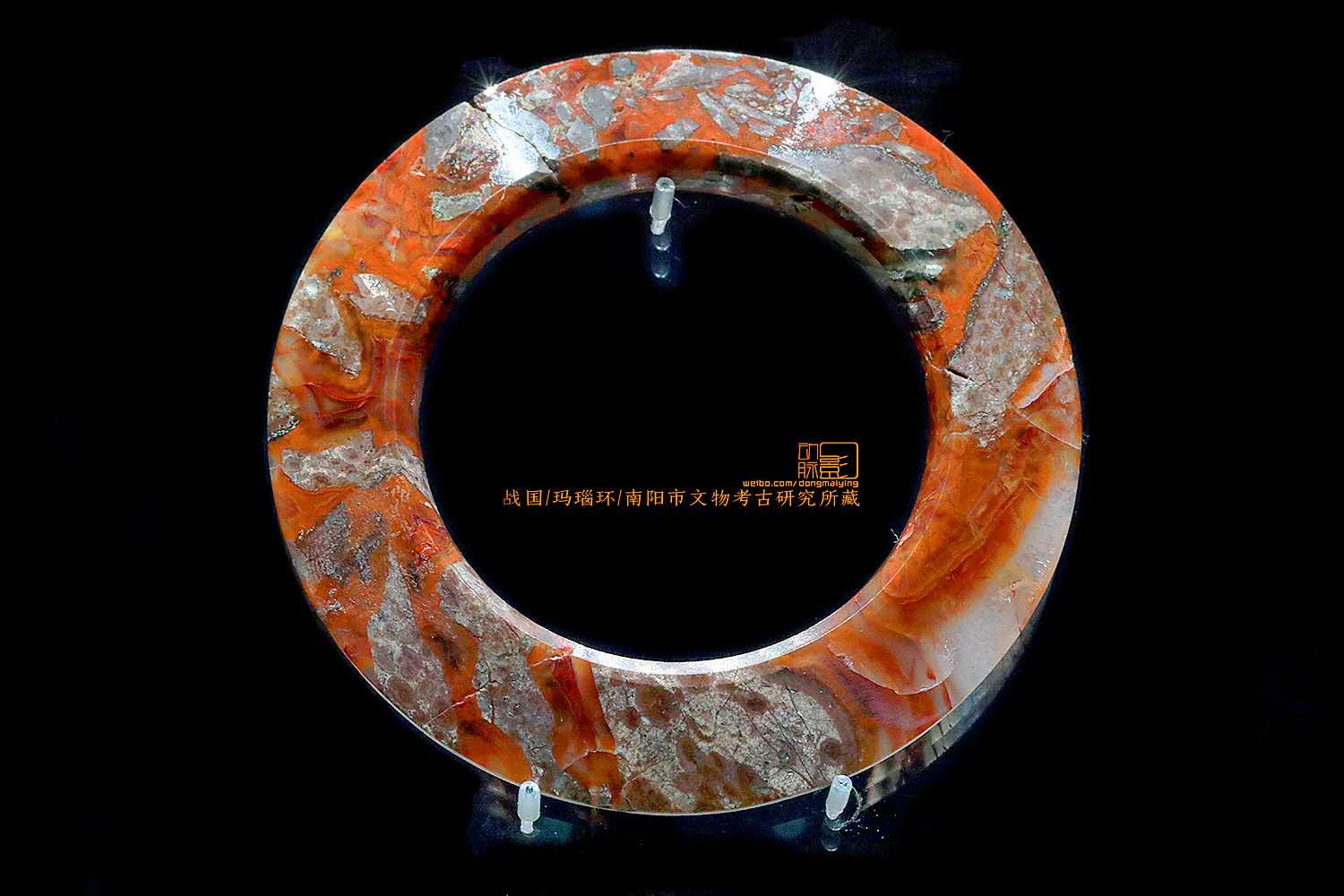 挂羊头卖狗肉但狗肉也不便宜啊,挂羊头卖狗肉是真玉吗