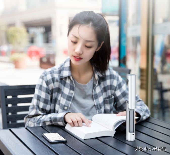 学懂英语其实很简单！点读闪译，AI英语阅读伴侣小米火热众筹中