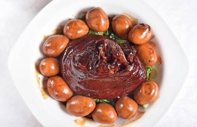 猪八戒踢皮球的来历,猪八戒踢皮球是哪里的菜