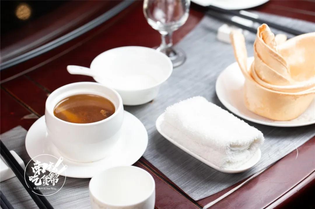 请客还不晓得去哪儿哇？听说天来豪庭旁8年老店酒楼6折啦