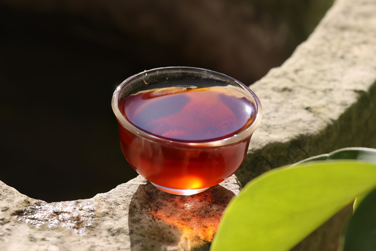 寒湿气重不能喝什么茶,体寒湿气重的人适合喝什么茶