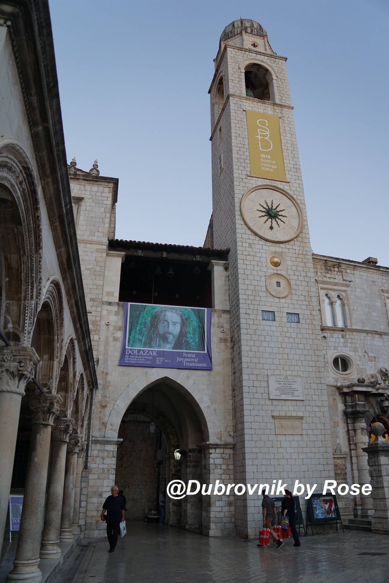 克罗地亚圣托里尼,克罗地亚和圣托里尼