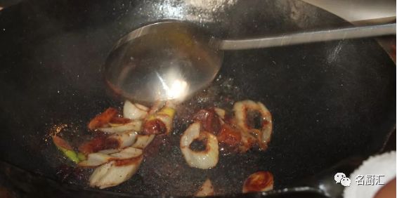 五星大厨教你20道精选创意家常菜,20道硬菜大厨拿手秘制招牌菜