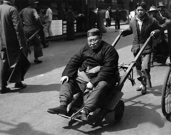 泪崩！1年1张，百年上海，老底子上海人都看哭了！