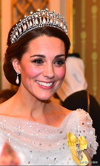 英国王室戴的珠宝,英国王室佩戴珠宝