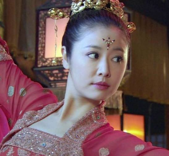 还珠格格林心如范冰冰谁最好看,林心如赵薇版还珠格格结局