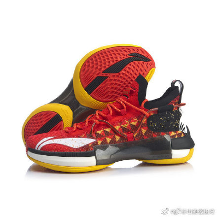 361戈登联名篮球鞋,361签约阿隆戈登