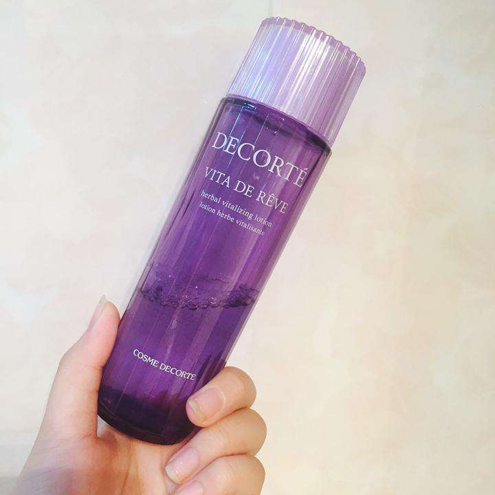 混合油皮适合护肤精华,混油皮保湿护肤方法