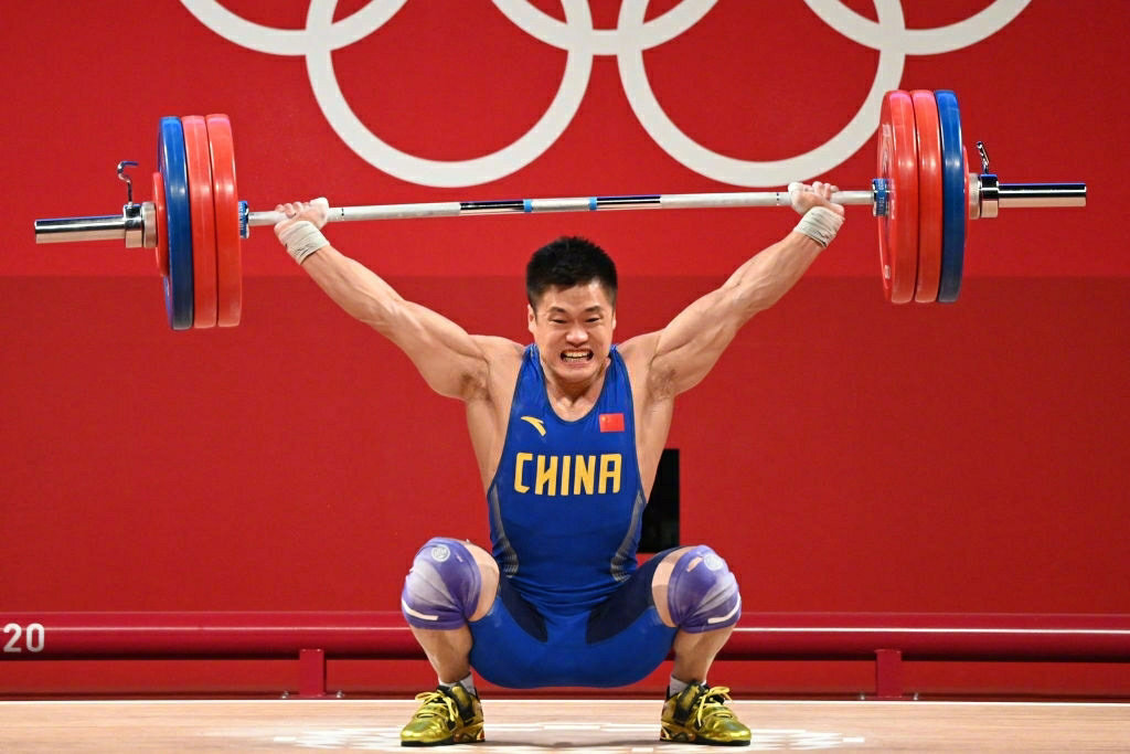 吕小军举重鞋和安踏举重鞋区别,安踏在国外健身圈被吕小军带火了