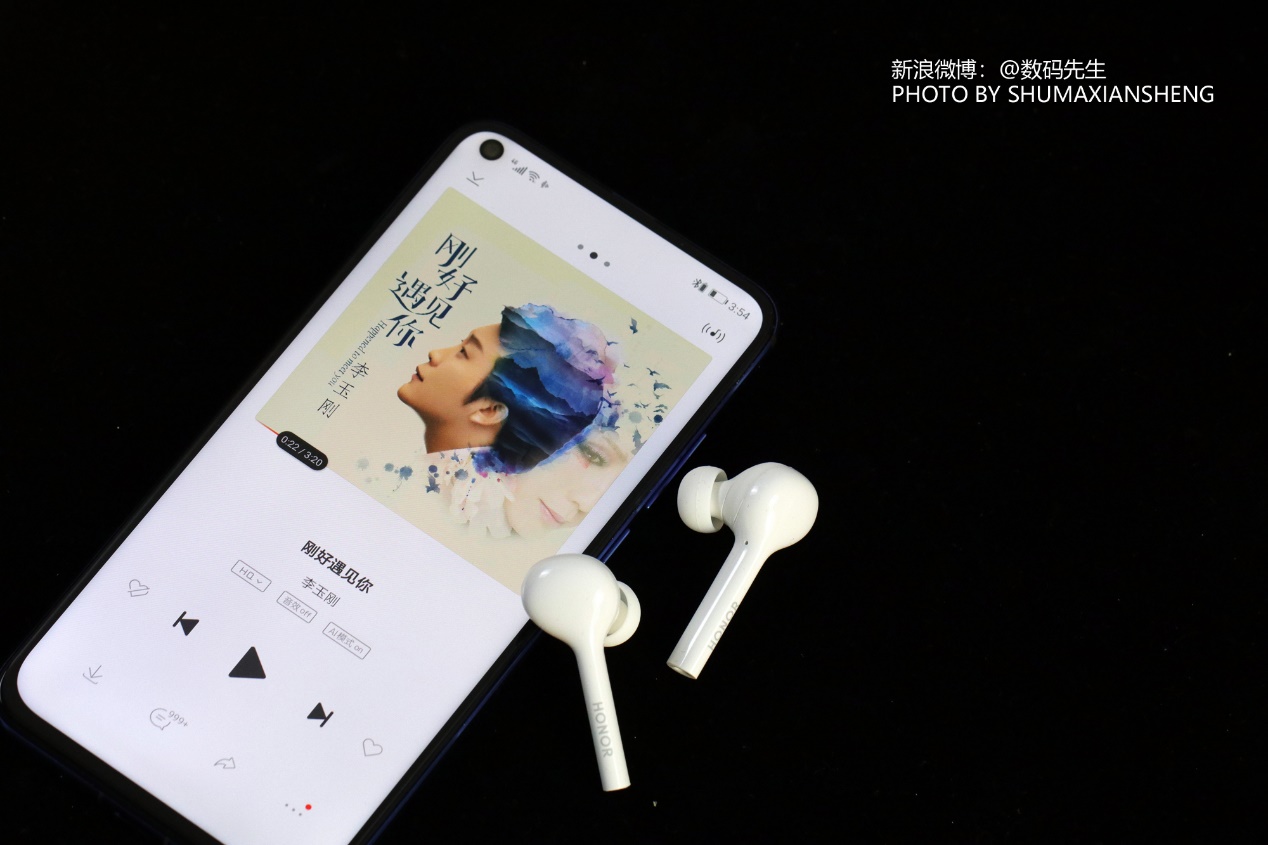 光荣蓝牙耳机flypods3与青春版,光荣无线耳机flypods青春版海外