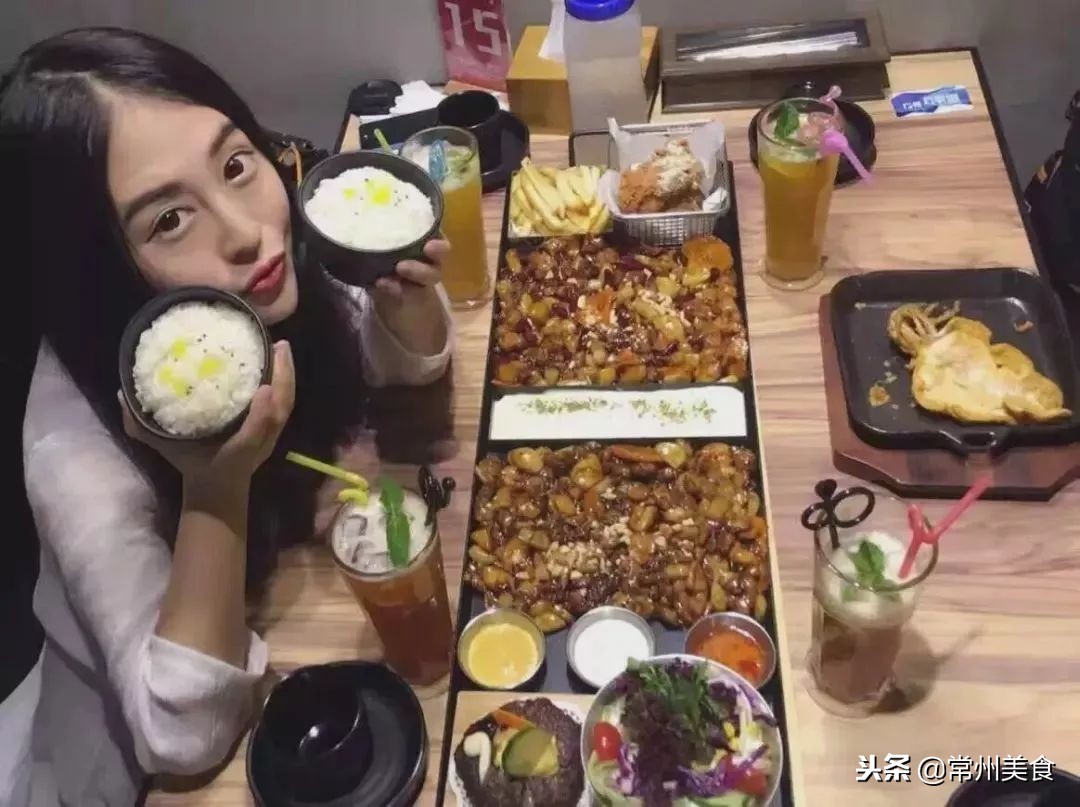 芝士炸鸡名场面,芝士撞鸡