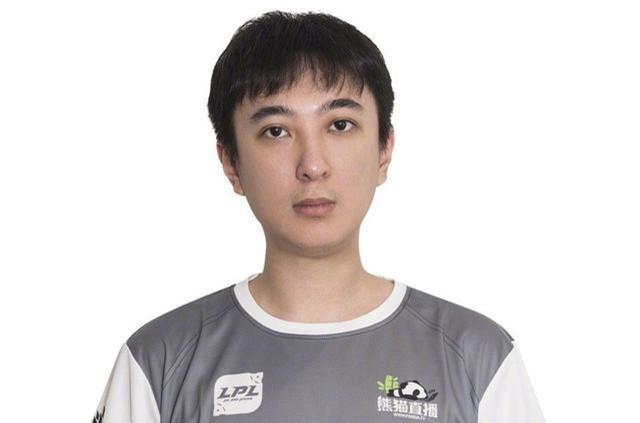 小智谈王思聪熊猫平台,王思聪小智直播视频