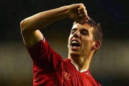 隐形战队里的富二代演员叫什么,足坛隐形富二代