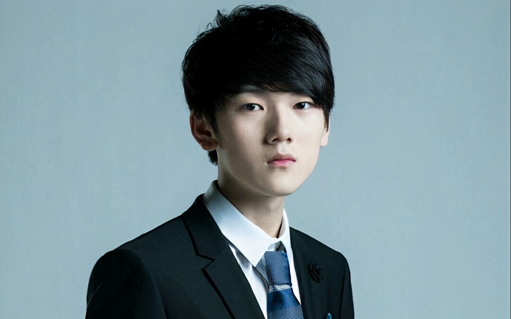 英雄联盟史上最强十大ad,英雄联盟史上10大adc选手