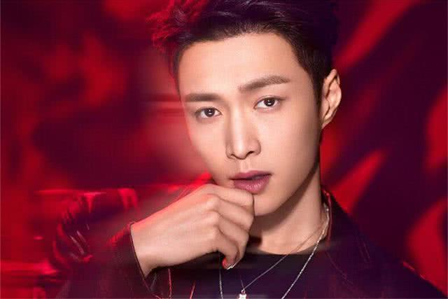 努力努力努力再努力张艺兴,张艺兴努力就一定会有努力的结果