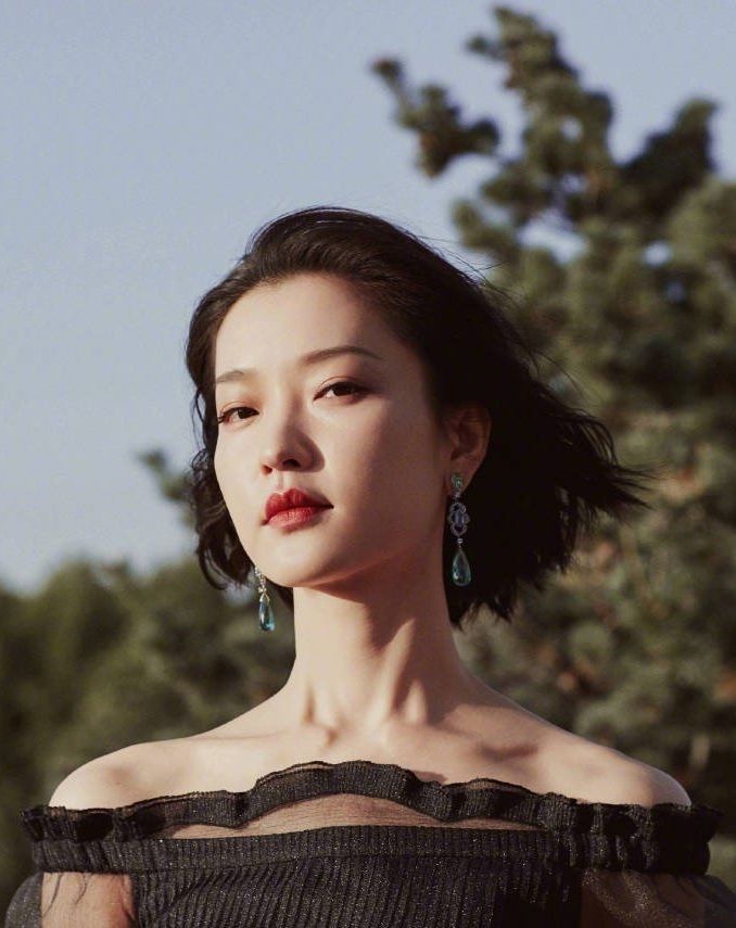 怎么看自己适合化浓妆还是淡妆,判断淡颜还是浓颜照片