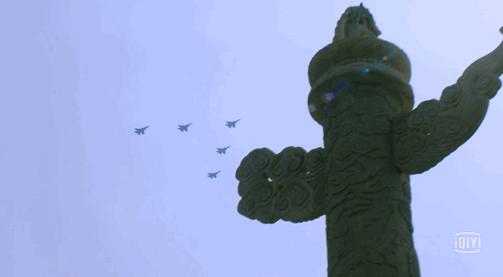 2019阅兵式高清燃集,2019国庆节阅兵超燃victory