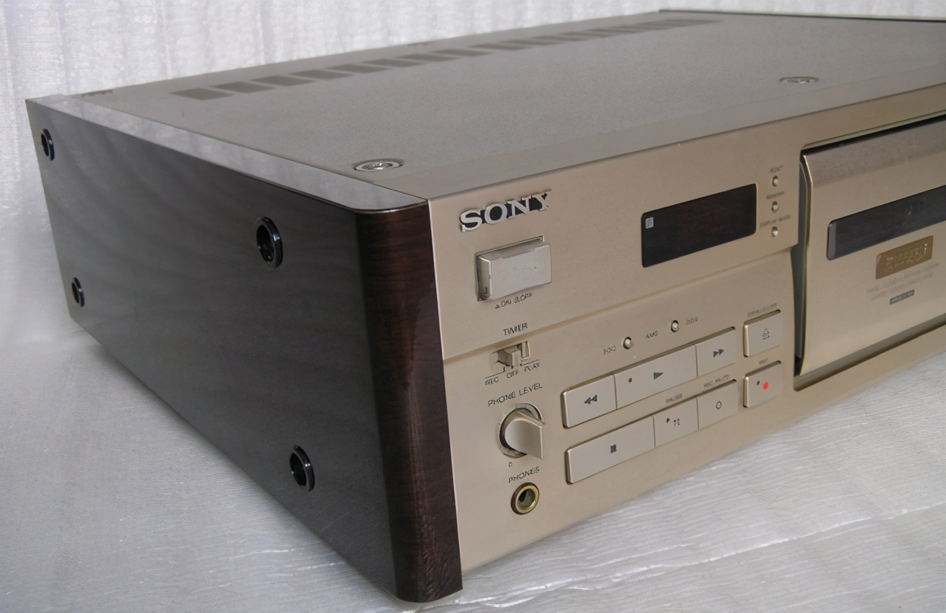 收集的一些感兴趣卡座的有关知识及相关评测