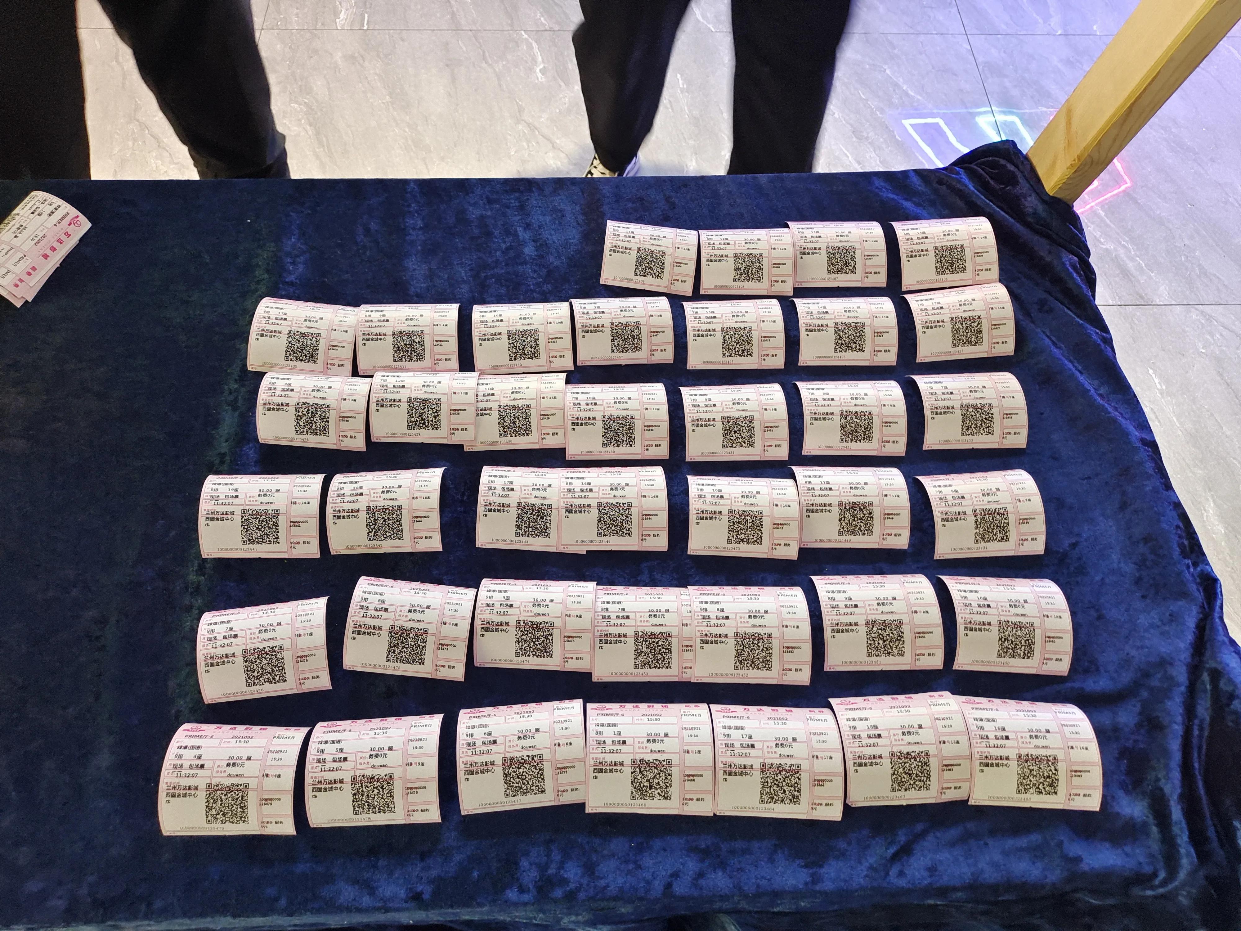 是真的吗？10元钱看万达影城PRIME厅新片《峰爆》还送可乐爆米花