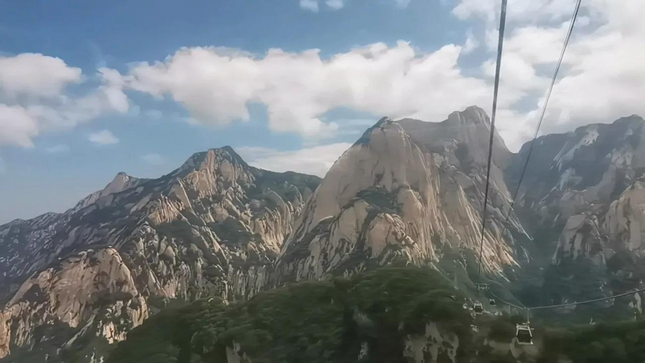 爬华山几小时能登顶,首次登顶华山之巅