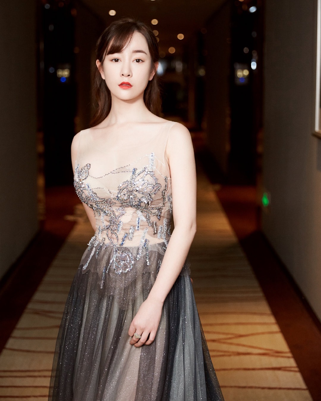 张檬颜值巅峰穿着,张檬穿绿裙照片