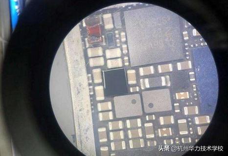 苹果6p进水100毫安不开机维修,iphone手机进水不开机主板修复