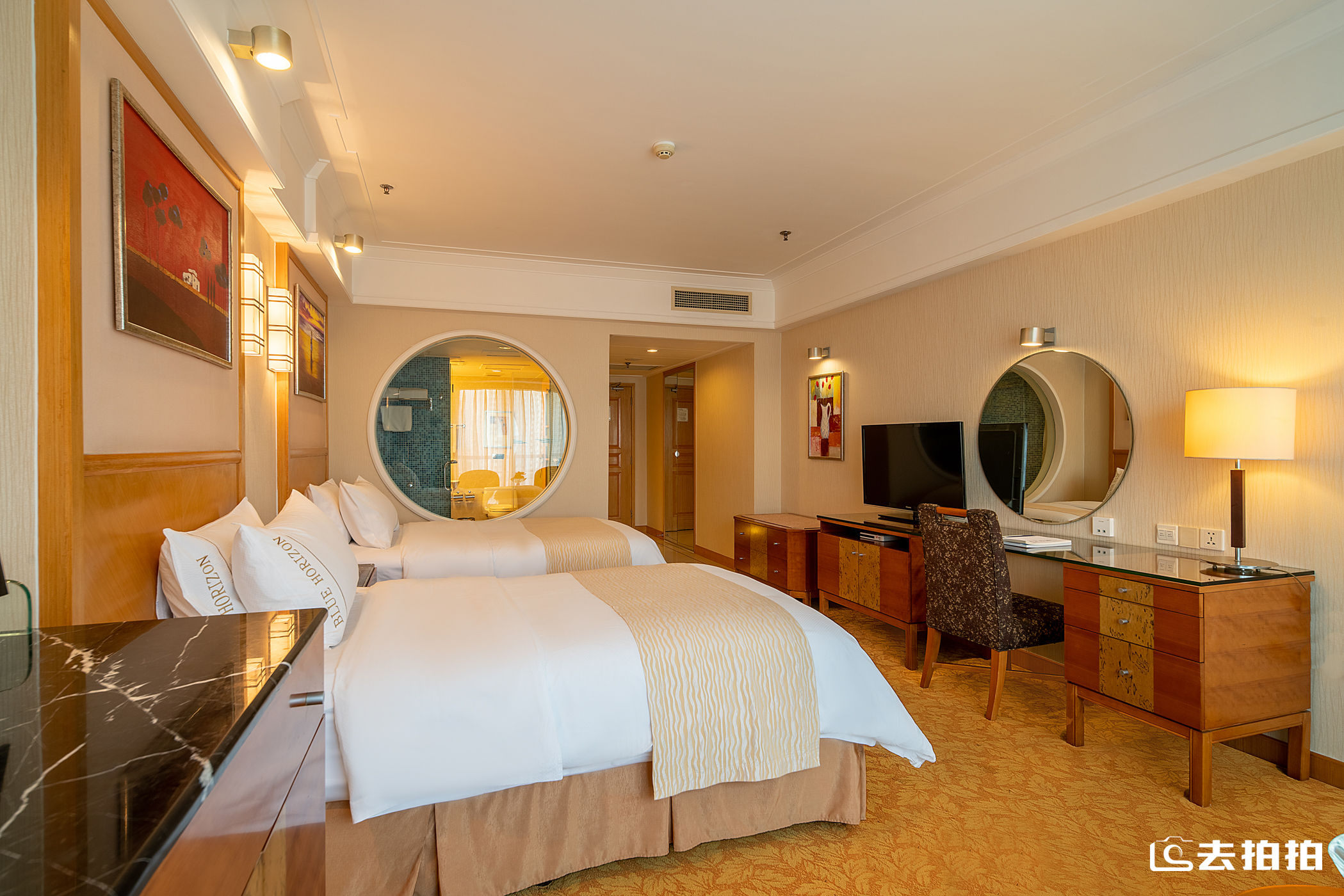 去拍拍蓝海酒店l做一片有温度的“蓝海”