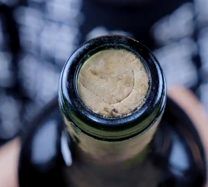 82拉菲为什么这么值钱,82拉菲有多少钱