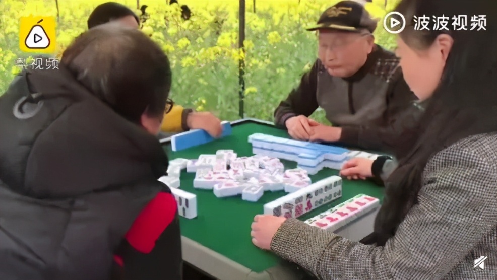 广东赌神、四川雀圣，中国人打麻将到底有多野