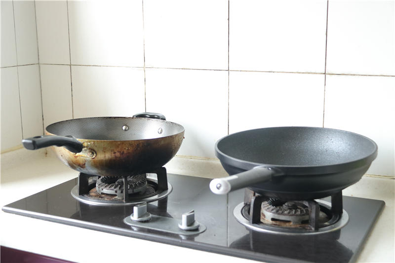 九阳晶钻不粘锅测评,九阳麦饭石不粘锅煎鸡蛋