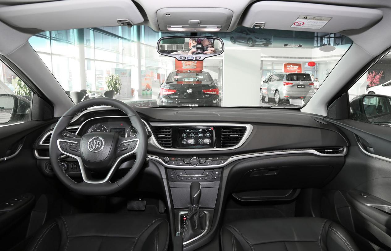 别克英朗实用体验,别克英朗2018豪华