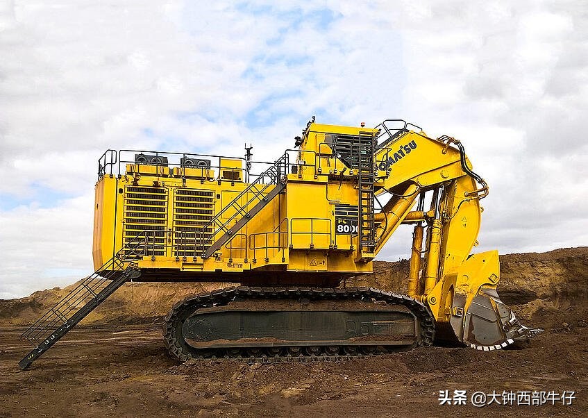 世界前十挖掘机,徐工最大挖掘机排名第一