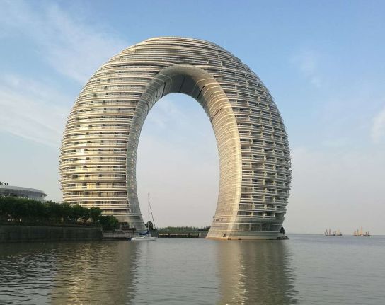 中国第一座七星级酒店豪华程度,我国第一个七星级酒店