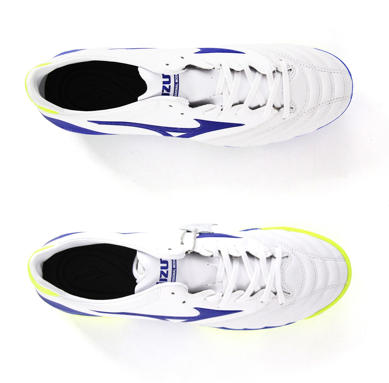 美津浓morelia2和3对比,靠的是口碑拼的是质量