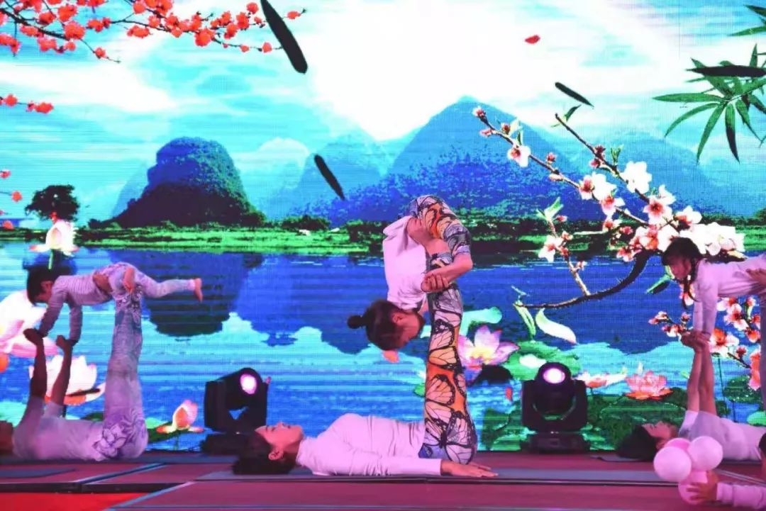 期待瑜伽馆周年庆,宜春爱尚明月瑜伽馆