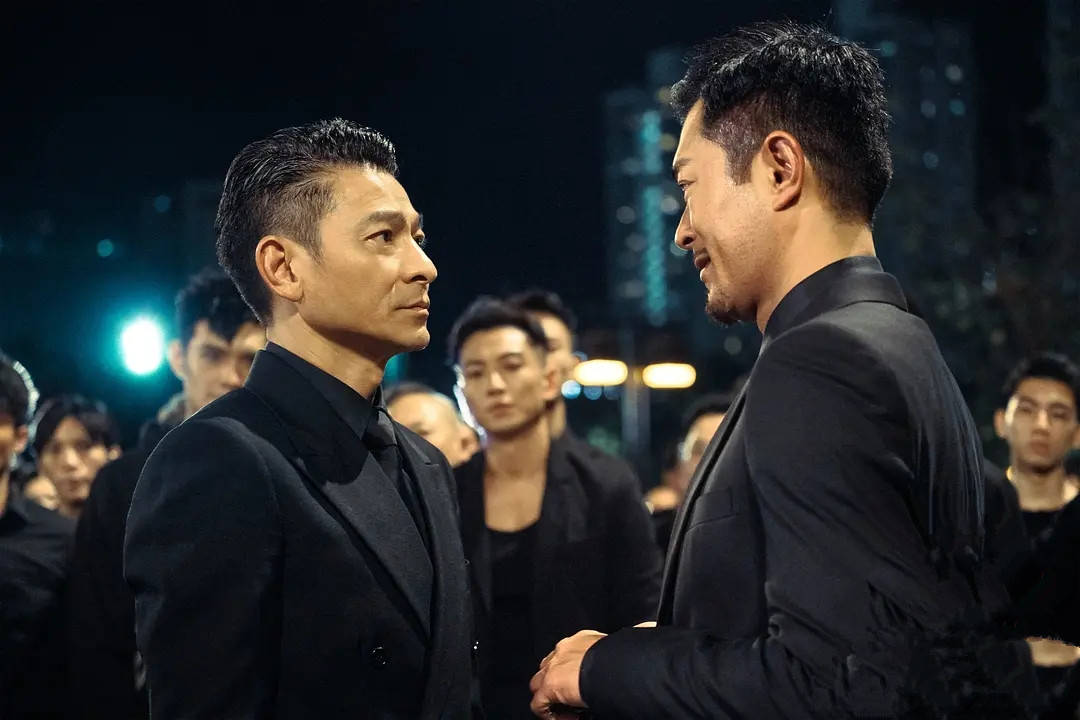 4000字长评，他是如何“摧毁”刘德华的？