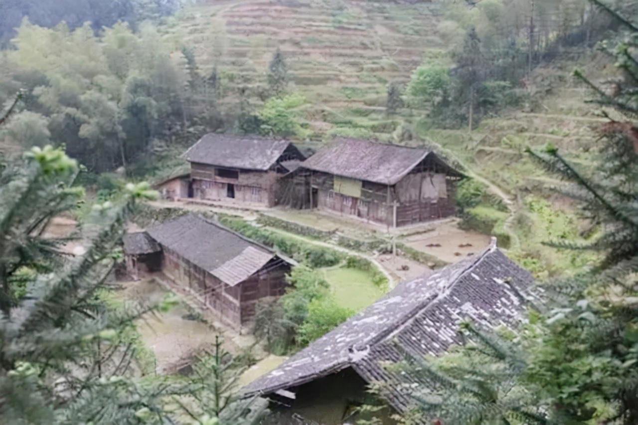 铁道部部长儿子准备考试，考前给父亲写信“开后门”，被严词拒绝