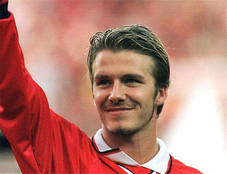 贝克汉姆头秃,贝克汉姆秃了头