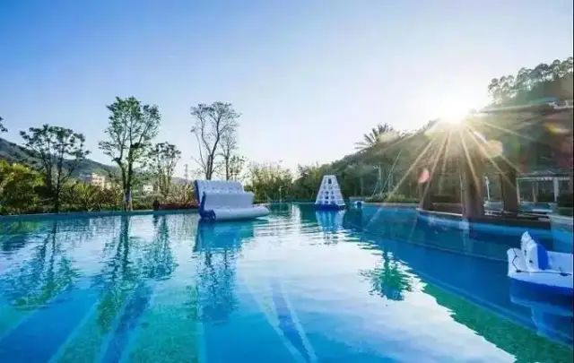 买一送一住宿团购,买一送三的酒店