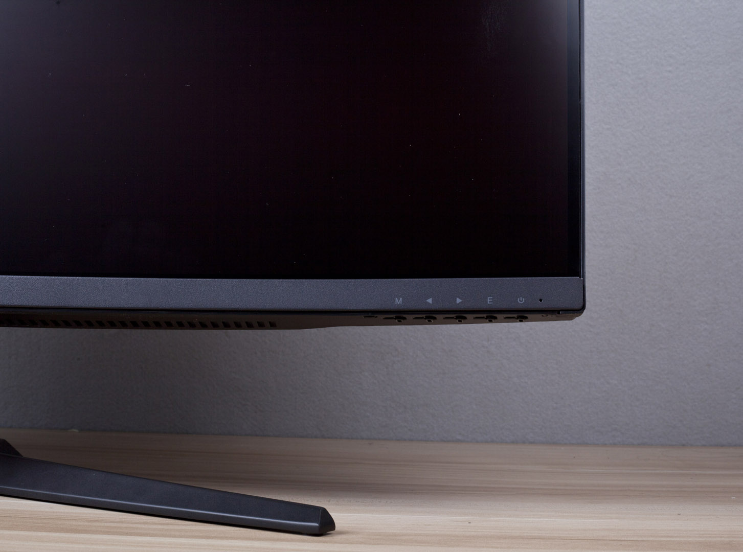 网咖老板推荐，HKCG32Pro到手还行